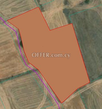 Large Piece Of Land Of 4571 Sq.M.  In Akaki, Nicosia