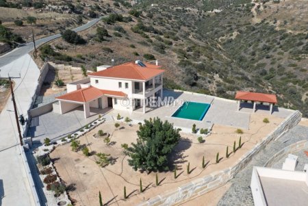 Villa For Rent in Peyia, Paphos - DP4091 - 11