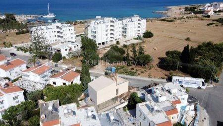 Exquisite 7-Bedroom Villa in Protaras Near the Sea - 17