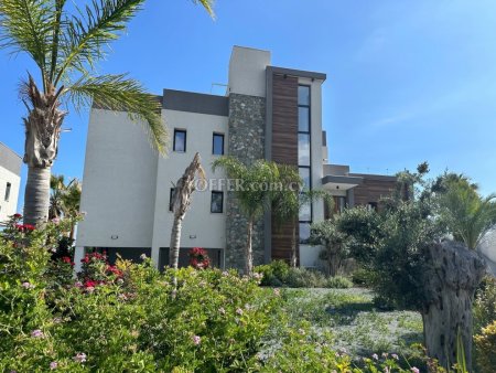 6 Bed Detached Villa for rent in Parekklisia, Limassol - 11