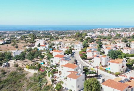 Villa For Sale in Peyia, Paphos - DP4088 - 2