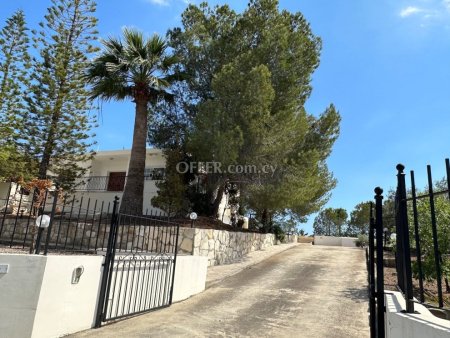 3 Bed Detached Villa for rent in Parekklisia, Limassol - 10