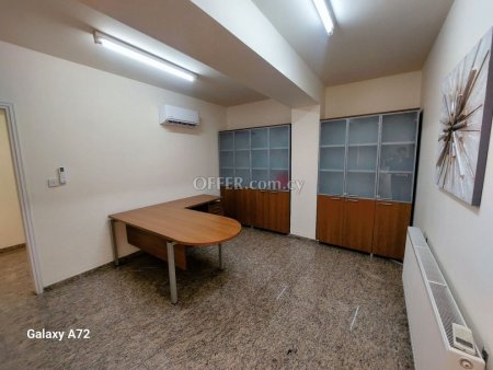 Big Office for rent in Paphos center - 9