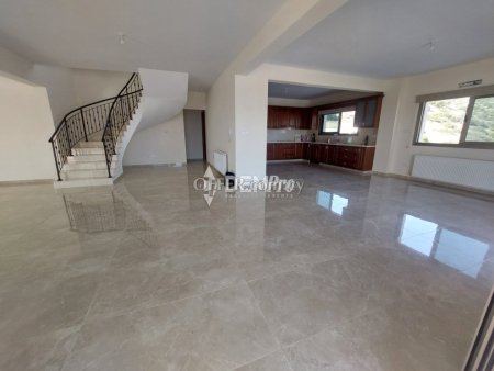 Villa For Rent in Peyia, Paphos - DP4091 - 8