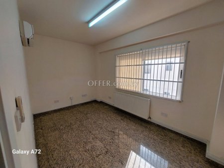 Big Office for rent in Paphos center - 8