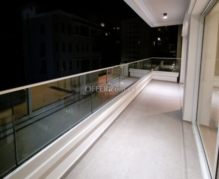 DELUXE LARGE 2 BEDROOMS FLAT AT THE AREA OF DELOITTE IN THE HEART OF NICOSIA CITY CENTER - 4