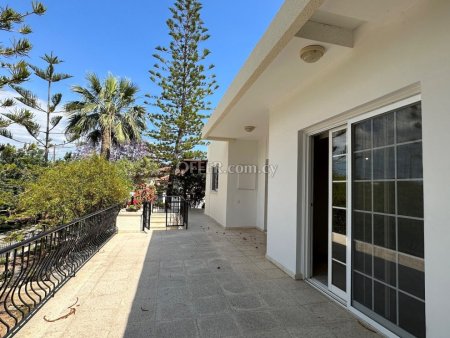 3 Bed Detached Villa for rent in Parekklisia, Limassol - 4