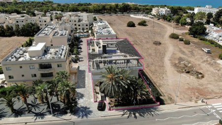 Commercial Building for sale in Tombs Of the Kings, Paphos - 1