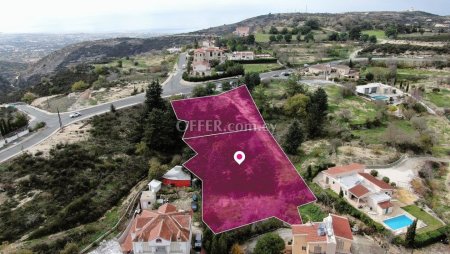 Residential Field for sale in Stroumbi, Paphos