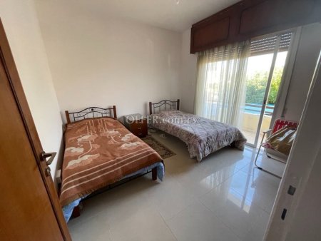 3-bedroom Apartment 110 sqm in Kato Polemidia - 12