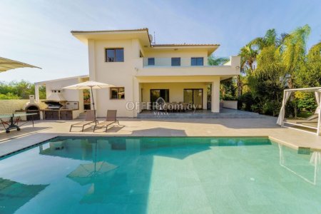 SPECTACULAR VILLA AT THE MOST PRIVILEGED AREA OF GRECIAN PARK HOTEL IN AYIA NAPA - 10
