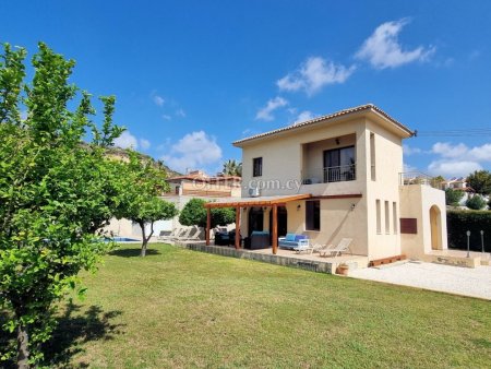 3-bedroom Detached Villa 160 sqm in Pissouri - 10