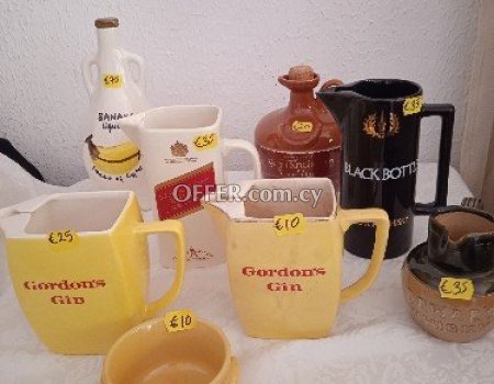 5 κανάτες, δύο κενές μπουκάλες καί ένα μπολ, όλα ή μεμονωμένα. - Main Photo