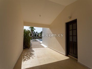 3 Bedroom Villa  In Kouklia, Pafos - With Private Swimming Pool - 2