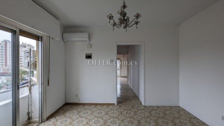 One bedroom apartment in Agioi Omologites Nicosia - 5