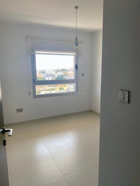 2 Bed Apartment for rent in Mesa Geitonia, Limassol - 3