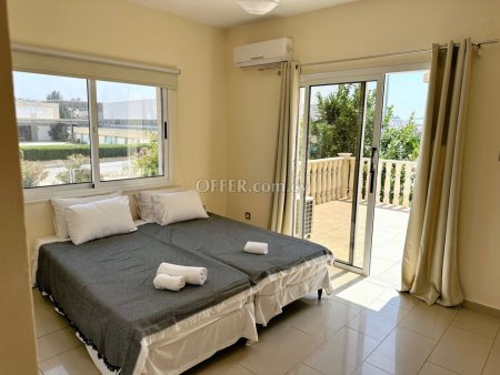 2 Bed Apartment for rent in Tombs Of the Kings, Paphos - 4