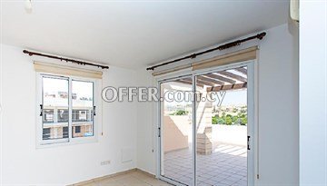 1 Bedroom Apartment With Large Veranda  In Oroklini, Larnaka - 1