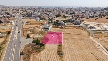 Residential field located in Agios Fanourios in Aradippou Larnaca - 2