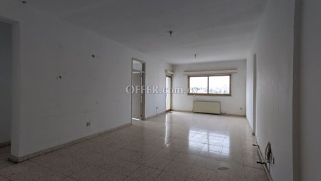 Three bedroom apartment in Strovolos Nicosia - 6