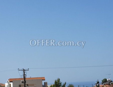 House 4 bedrooms, rentals in Limassol (photo 2)