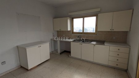 Three bedroom apartment in Strovolos Nicosia - 5