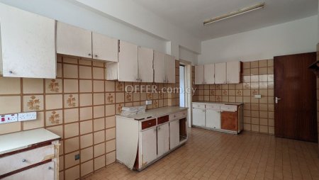 Three bedroom apartment in Faneromeni Agios Nikolaos Larnaka - 4