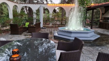 5 Bed Detached Villa for rent in Moniatis, Limassol