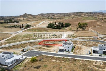 Residential plot under division in Latsia, Nicosia - 3