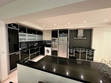 2 Bed Apartment for Rent in Germasogeia, Limassol - 10