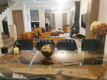 4 Bedroom House  In Psevdas, Larnaca - 6