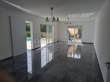 4 Bedroom House  In Perfect Condition Almost New  In Lakatamia, Nicosi - 4