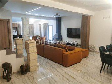 4 Bedroom House  In Psevdas, Larnaca - 5