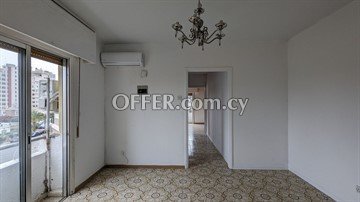 One-bedroom apartment in Agioi Omologites, Nicosia - 2