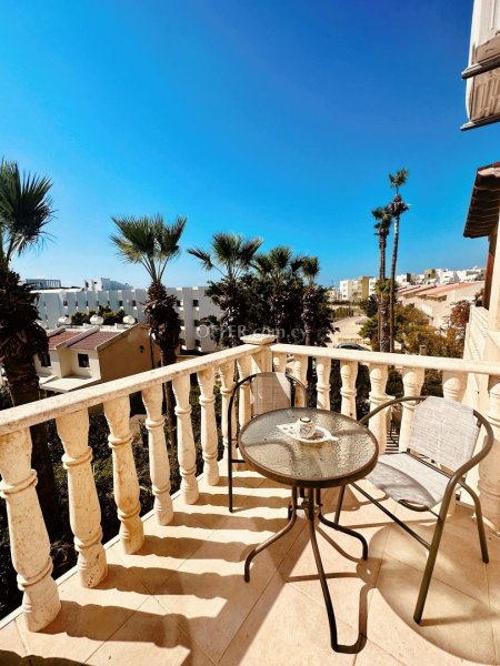 2 Bed Apartment for rent in Tombs Of the Kings, Paphos