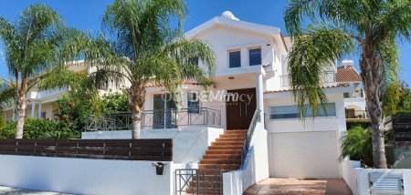 Villa For Rent in Konia, Paphos - DP1194