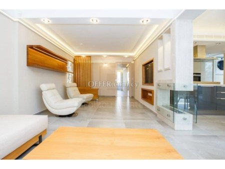 Seafront three bedroom apartment in Dasoudi area - 8