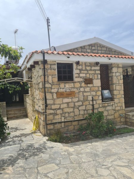 INVESTMENT OPPORTUNITY: EXLUSIVE RENTAL COMPLEX IN ANARITA -PAPHOS - 8