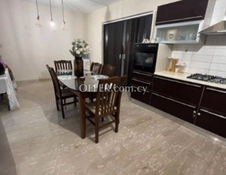 For Sale, Three-Bedroom Apartment in Acropolis - 7