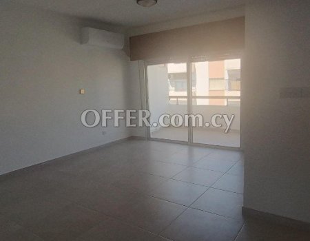 2 Bedroom apartment unfurnished ideal for office use