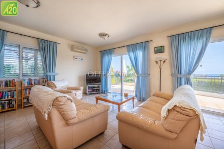 Detached Villa in Argaka - 5