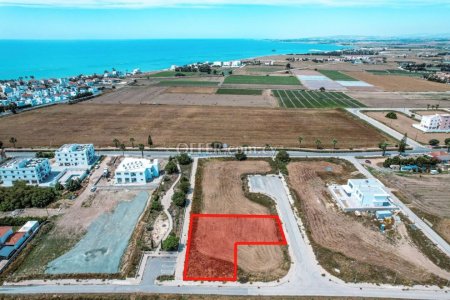 Building Plot for Sale in Pervolia, Larnaca - 11