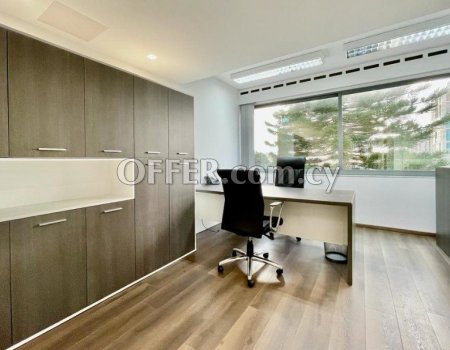 Office – 100sqm for rent, Town centre, Agios Nikolas Area - 9