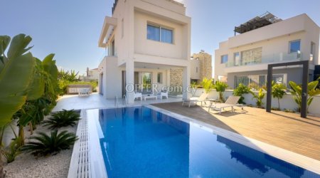 House (Detached) in Agia Napa, Famagusta for Sale