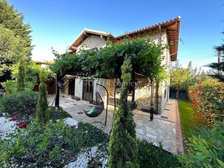 5 Bed Detached House for sale in Souni-Zanakia, Limassol