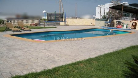 For Sale €2,200,000 House 4 bedrooms Leivadia, Livadia Larnaca - 10