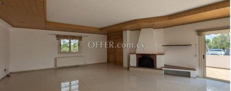 For Sale €430,000 House 4 bedrooms Lakatameia, Lakatamia Nicosia - 9