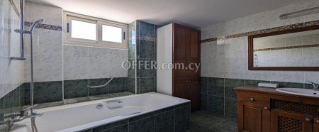 For Sale €430,000 House 4 bedrooms Lakatameia, Lakatamia Nicosia - 7