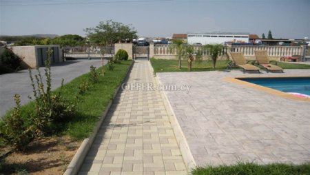 For Sale €2,200,000 House 4 bedrooms Leivadia, Livadia Larnaca - 5