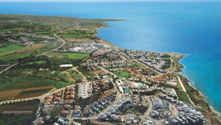 4 bed house for sale in Chloraka Pafos - 2